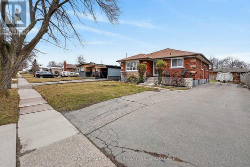 98 GOLDEN BOULEVARD E  Welland (Lincoln/Crowland), ON L3B 1H7