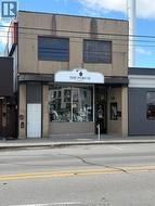 218 QUEEN STREET  Chatham, ON N7M 2H1