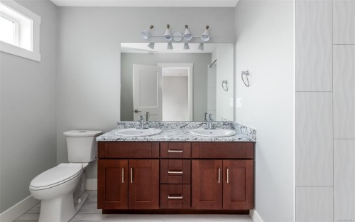 111-2899 River Rd, Chemainus, BC 