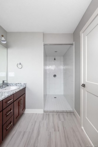 111-2899 River Rd, Chemainus, BC 