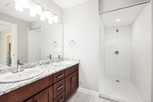 112-2899 River Rd, Chemainus, BC 