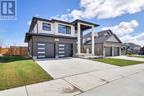 104 Crestview Drive, Middlesex Centre, ON - Outdoor With Facade