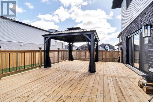 104 Crestview Drive, Middlesex Centre, ON - Outdoor With Deck Patio Veranda With Exterior