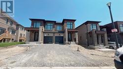 2981 SEAGRASS STREET Pickering, ON L1X 0P8