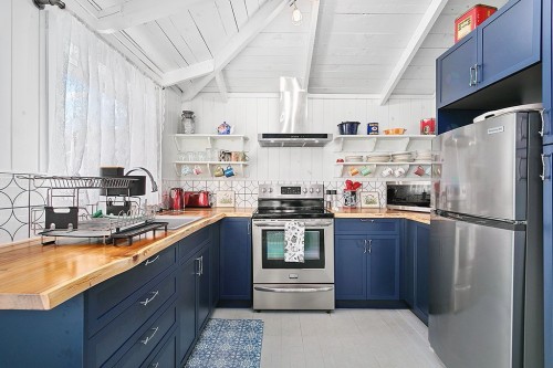 Cuisine - 54 Ch. Wharf, Bristol, QC - Indoor Photo Showing Kitchen