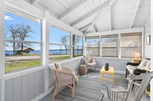 Véranda - 54 Ch. Wharf, Bristol, QC - Indoor Photo Showing Other Room