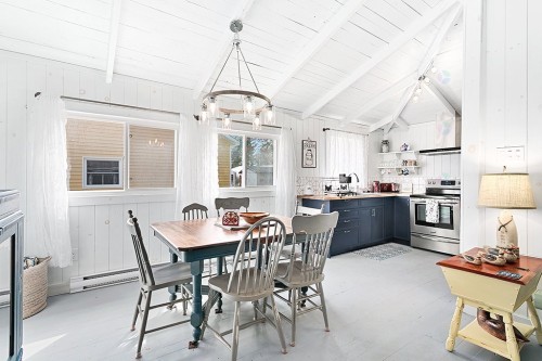 Salle à manger - 54 Ch. Wharf, Bristol, QC - Indoor Photo Showing Dining Room
