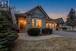 6756 ST ANDREWS CIRCLE Plympton-Wyoming (Plympton Wyoming), ON N0N 1E0