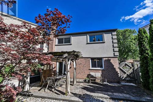 34 of 36 - 378 East 24Th Street, Hamilton, ON - Outdoor