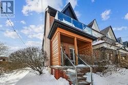 BASEMENT - 9 SOUTHVIEW AVENUE Toronto, ON M6H 1T3