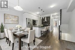 193 HUGUENOT ROAD  Oakville, ON L6H 0L6