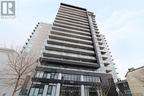 207 - 255 BAY STREET  Ottawa, ON K1R 0C5