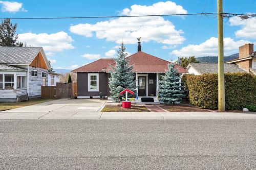 1768 Granite Avenue  Merritt, BC V1K 1B8