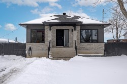 219 20e Avenue  Sainte-Anne-De-Sabrevois, QC J0J 2G0