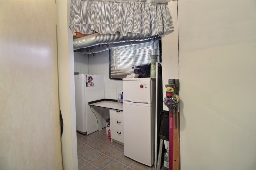 Rangement - 38 Av. Renaud, Rouyn-Noranda, QC - Indoor Photo Showing Basement