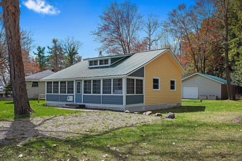 Façade - 56 Ch. Wharf, Bristol, QC - Outdoor