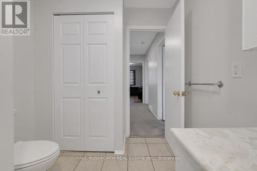 4 Piece Bathroom - 1107 Meadowlands Drive, Ottawa, ON - Indoor Photo Showing Bathroom