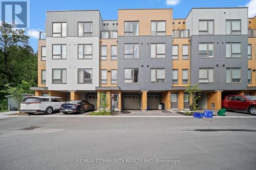 1672 PLEASURE VALLEY PATH N  Oshawa, ON L1G 0E3