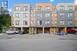 1672 PLEASURE VALLEY PATH N  Oshawa, ON L1G 0E3