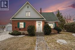 104 VAN BUREN STREET  North Grenville, ON K0G 1J0