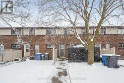 8 - 86 BURNS DRIVE  Guelph (Riverside Park), ON N1H 6V9