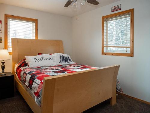 220D Phantom Drive, Kenora, ON - Indoor Photo Showing Bedroom