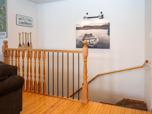 220D Phantom Drive, Kenora, ON - Indoor Photo Showing Other Room