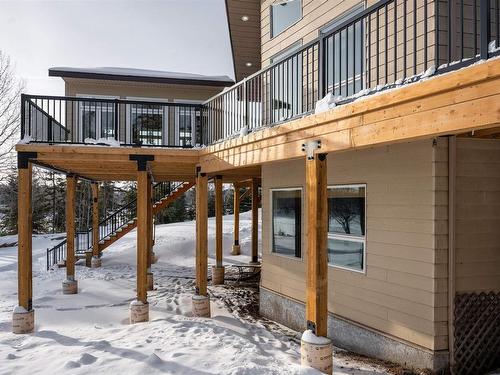 220D Phantom Drive, Kenora, ON - Outdoor With Exterior