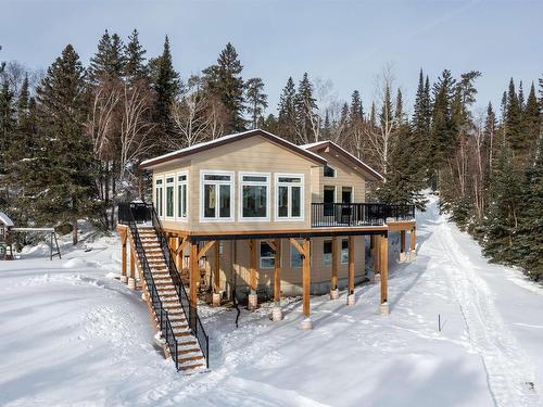 220D Phantom Drive, Kenora, ON - Outdoor