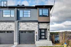 1307 THAMES STREET  Ottawa, ON K1Z 7N2