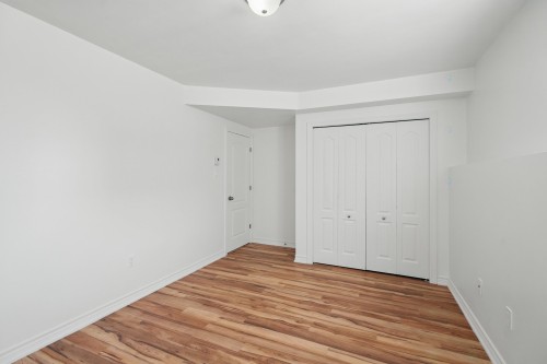 Master Bedroom - 2-174 Rue Galipeau, Thurso, QC - Indoor Photo Showing Other Room