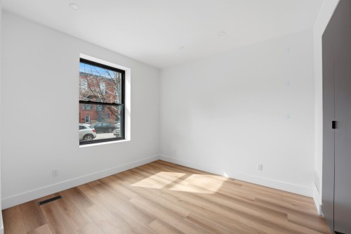 Chambre à coucher - 137 Av. Querbes, Montréal (Outremont), QC - Indoor Photo Showing Other Room