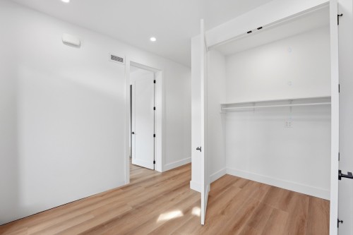 Hall d'entrée/Vestibule - 137 Av. Querbes, Montréal (Outremont), QC - Indoor Photo Showing Other Room