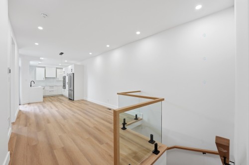 Vue d'ensemble - 137 Av. Querbes, Montréal (Outremont), QC - Indoor Photo Showing Other Room