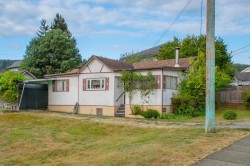 1598 Chaplin St  Crofton, BC V0R 1K0