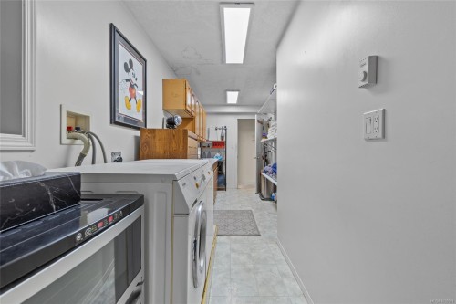 5301 Sooke Rd, Sooke, BC 