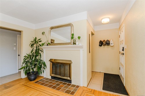 273 Maliview Dr, Salt Spring, BC 