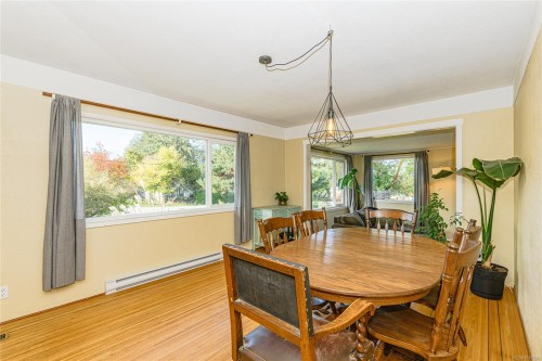 273 Maliview Dr, Salt Spring, BC 