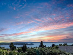 822 Craig Rd  Ladysmith, BC V9G 2C4