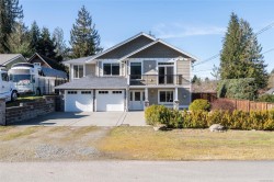 40 Somenos St  Lake Cowichan, BC V0R 2G0