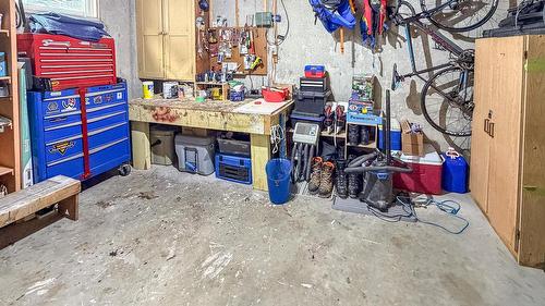 824 12Th Street, Cranbrook, BC - Indoor Photo Showing Other Room
