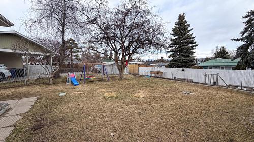 824 12Th Street, Cranbrook, BC - Outdoor