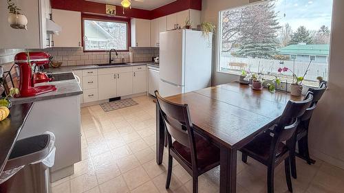824 12Th Street, Cranbrook, BC - Indoor