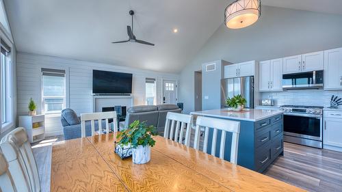 348-6833 Madrid Way, Kelowna, BC - Indoor