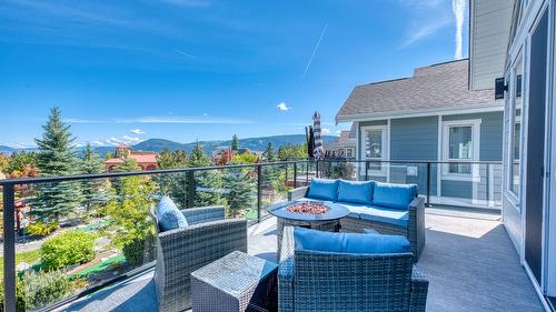 348-6833 Madrid Way, Kelowna, BC - Outdoor With Deck Patio Veranda With Exterior
