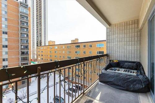 607-246 Roslyn Rd, Winnipeg, MB 