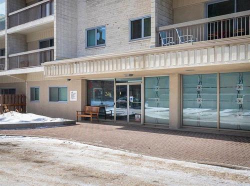607-246 Roslyn Rd, Winnipeg, MB 