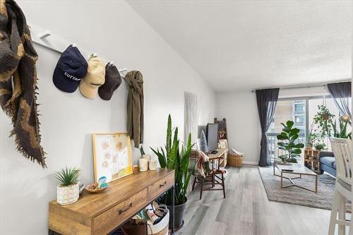 607-246 Roslyn Rd, Winnipeg, MB 