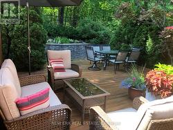 18 - 5490 GLEN ERIN DRIVE  Mississauga, ON L5M 5R4