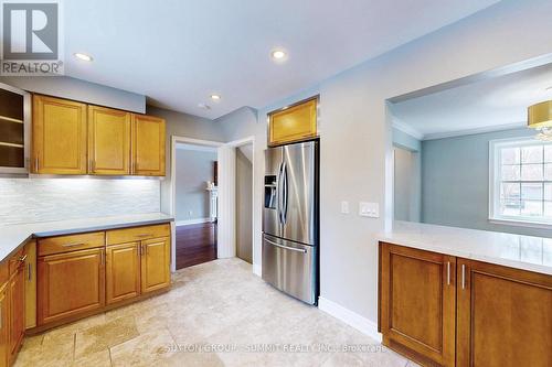 2225 Rambo Road, Mississauga, ON - Indoor Photo Showing Kitchen
